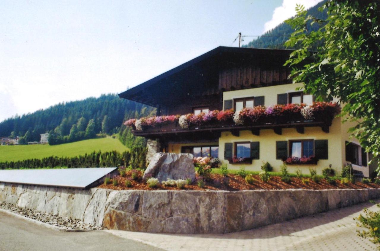 Ferienwohnungen Niedermoser Stefan St. Jakob in Haus Exterior foto